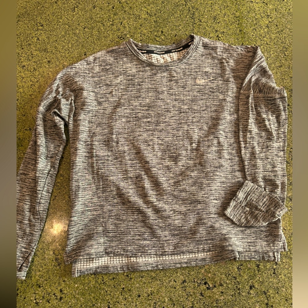 Nike Drifit Thermal Running Top